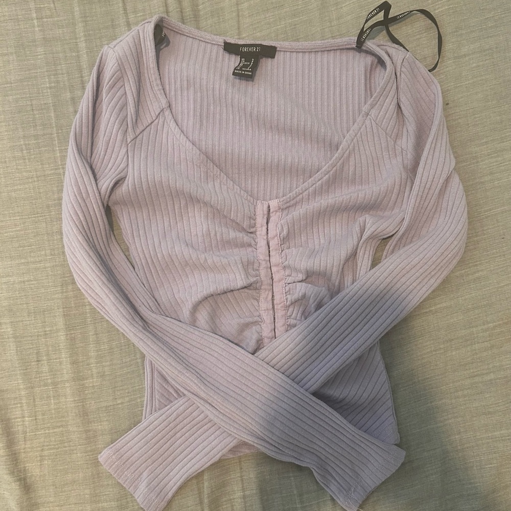 Forever 21 lilac long sleeve crop top